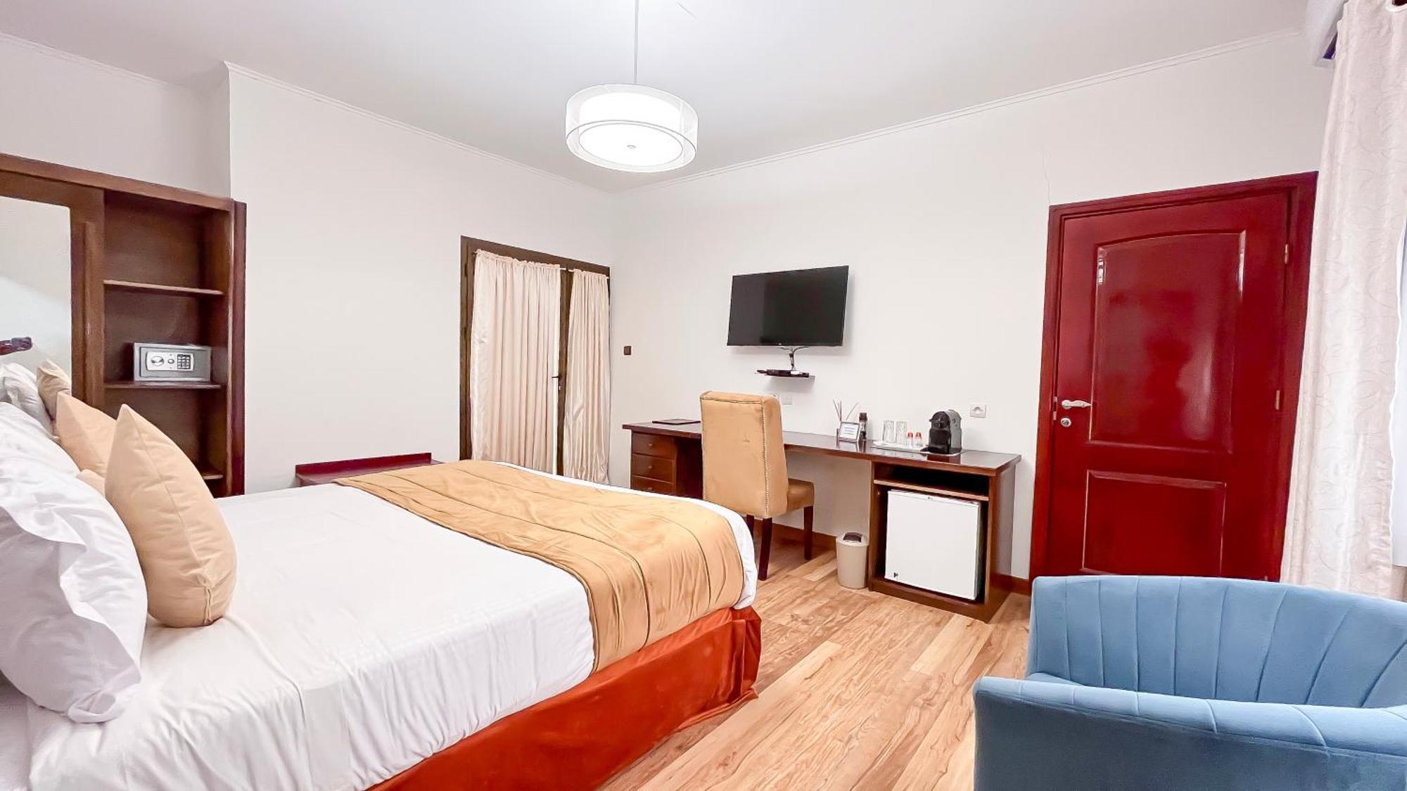Residence Hoteliere Oceane Libreville Eksteriør bilde