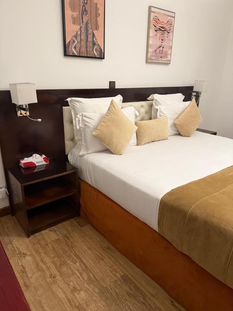 Residence Hoteliere Oceane Libreville Eksteriør bilde