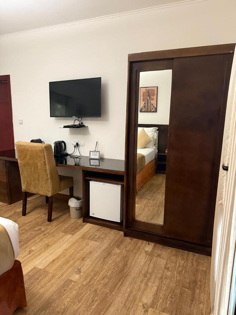 Residence Hoteliere Oceane Libreville Eksteriør bilde
