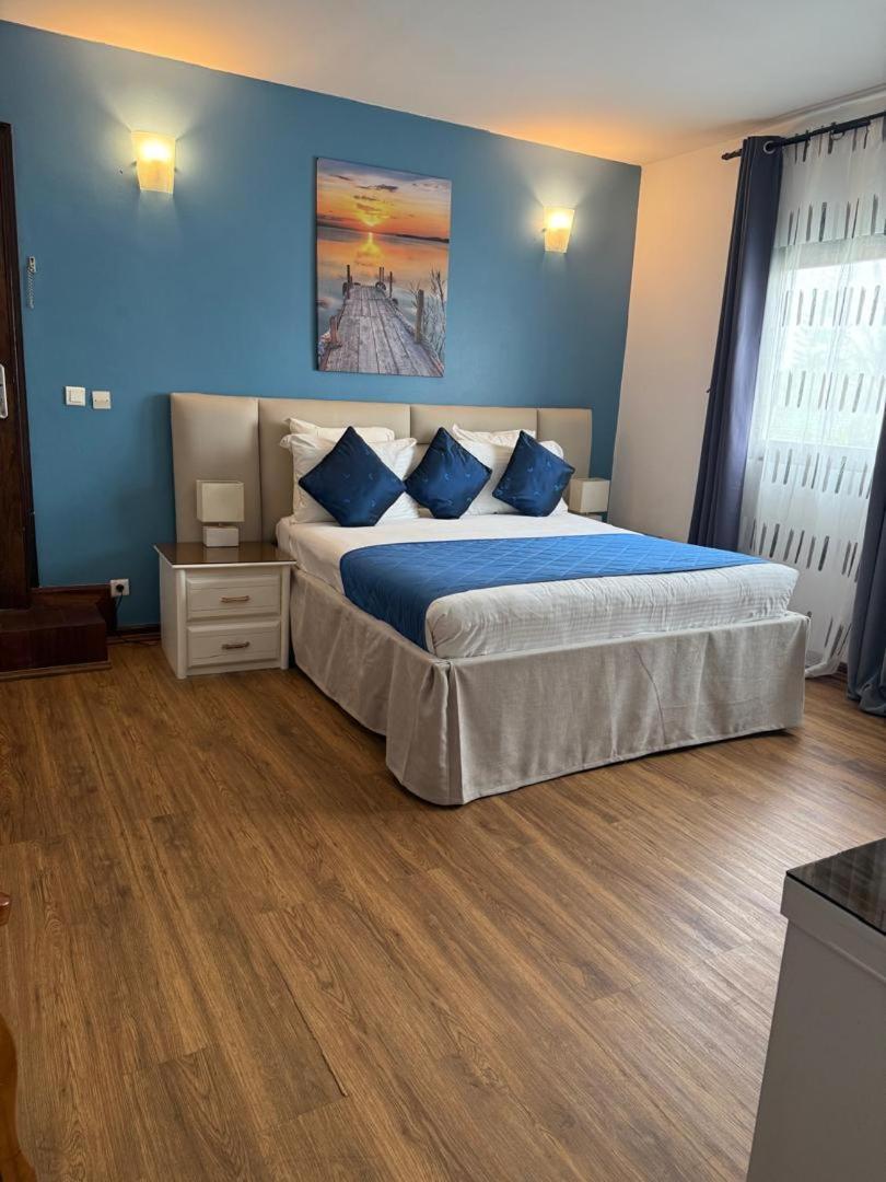 Residence Hoteliere Oceane Libreville Eksteriør bilde