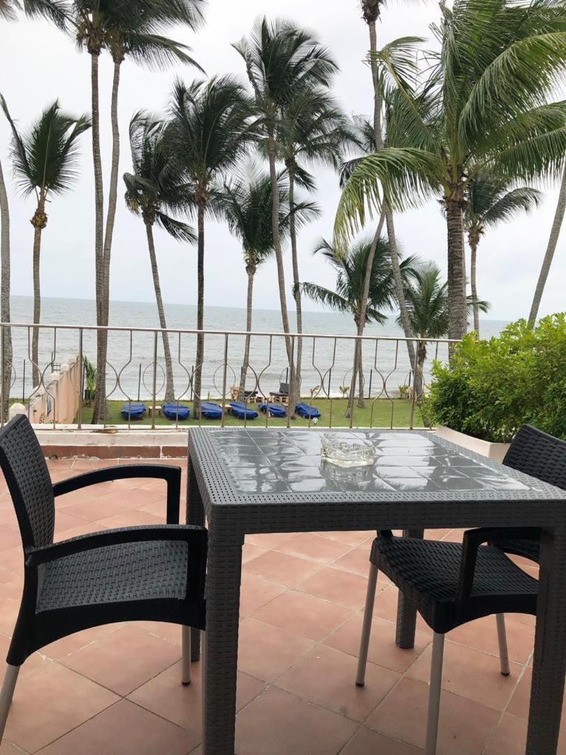 Residence Hoteliere Oceane Libreville Eksteriør bilde